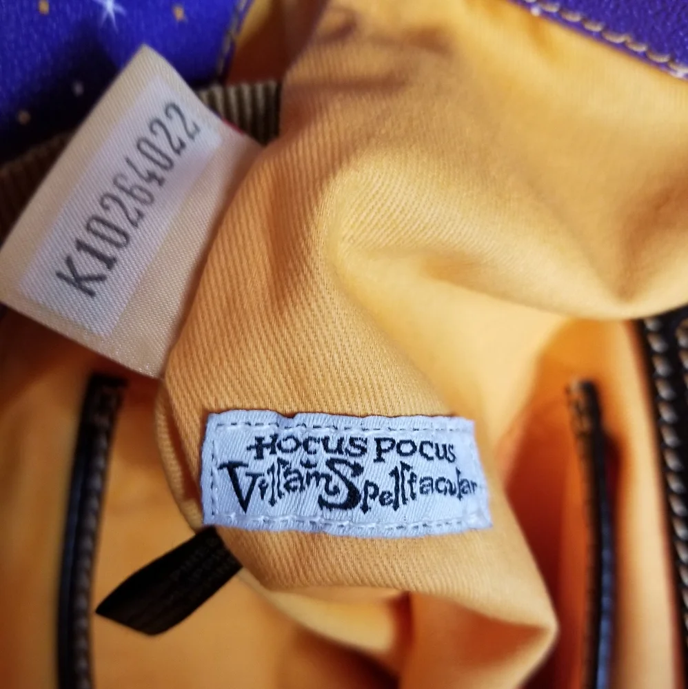 Dooney & Bourke contrast stitched